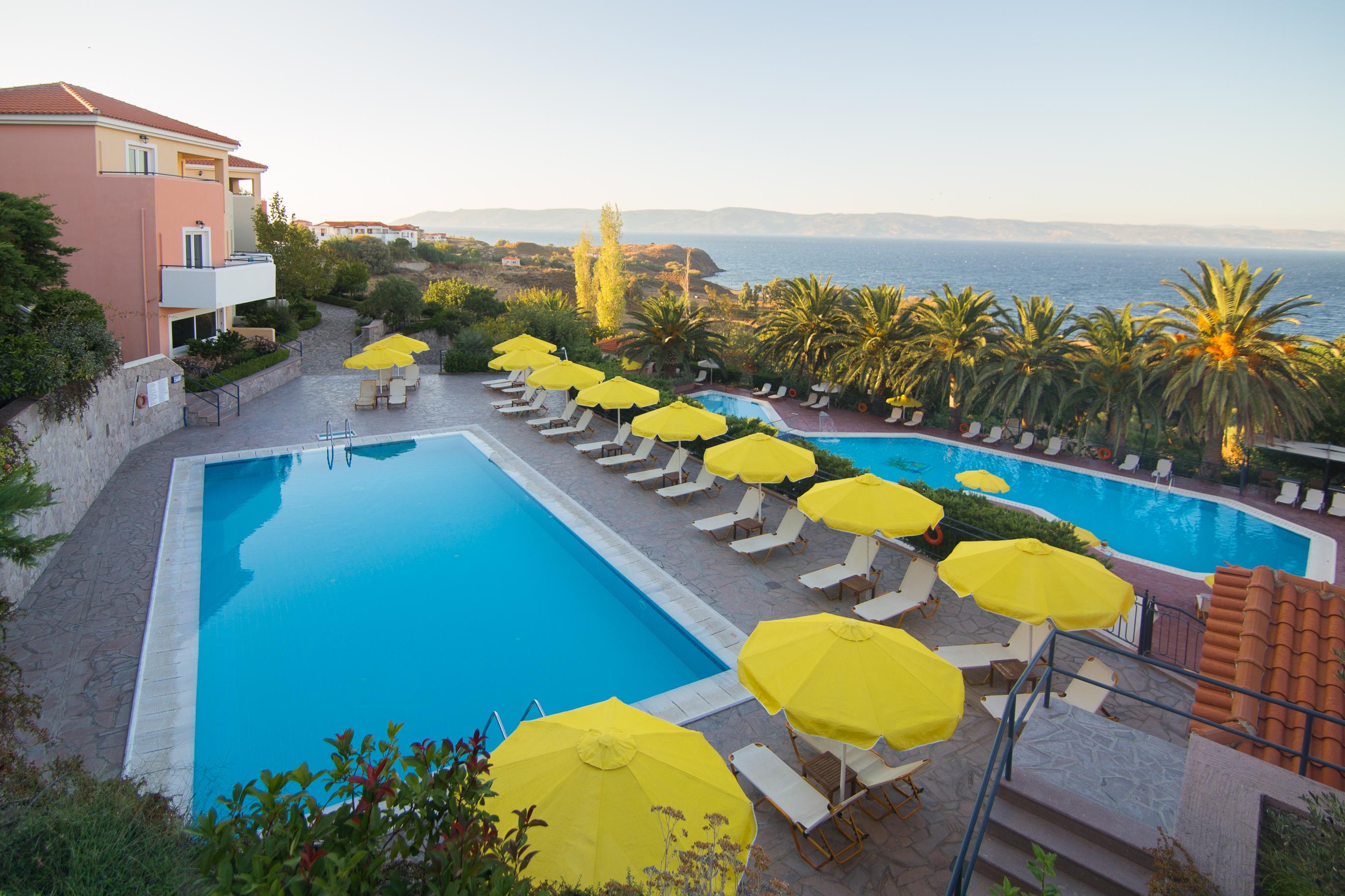 Sunrise Resort Hotel Mithimna Exterior foto