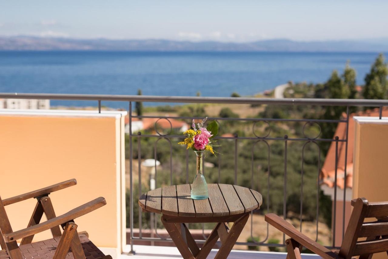 Sunrise Resort Hotel Mithimna Exterior foto